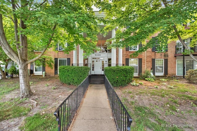 5100 Carriageway Dr Unit 305-2, Rolling Meadows, IL 60008 - photo 2
