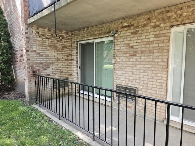 520 Burning Tree Ln Unit 111, Naperville, IL 60563 - view of patio / terrace
