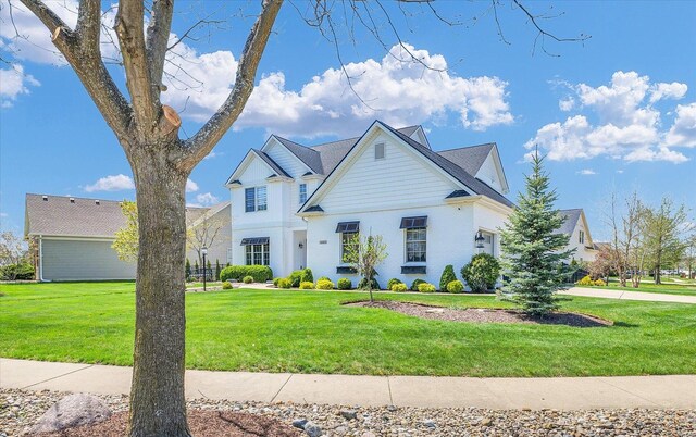 1603 English Oak Dr, Champaign, IL 61822 - traditional-style home featuring a front yard