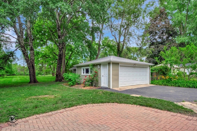 352 Rye Rd, Mundelein, IL 60060 - view of detached garage