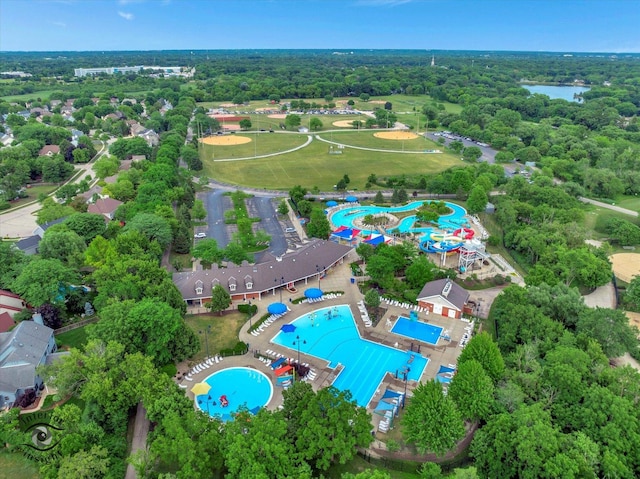 352 Rye Rd, Mundelein, IL 60060 - aerial view of a pool area
