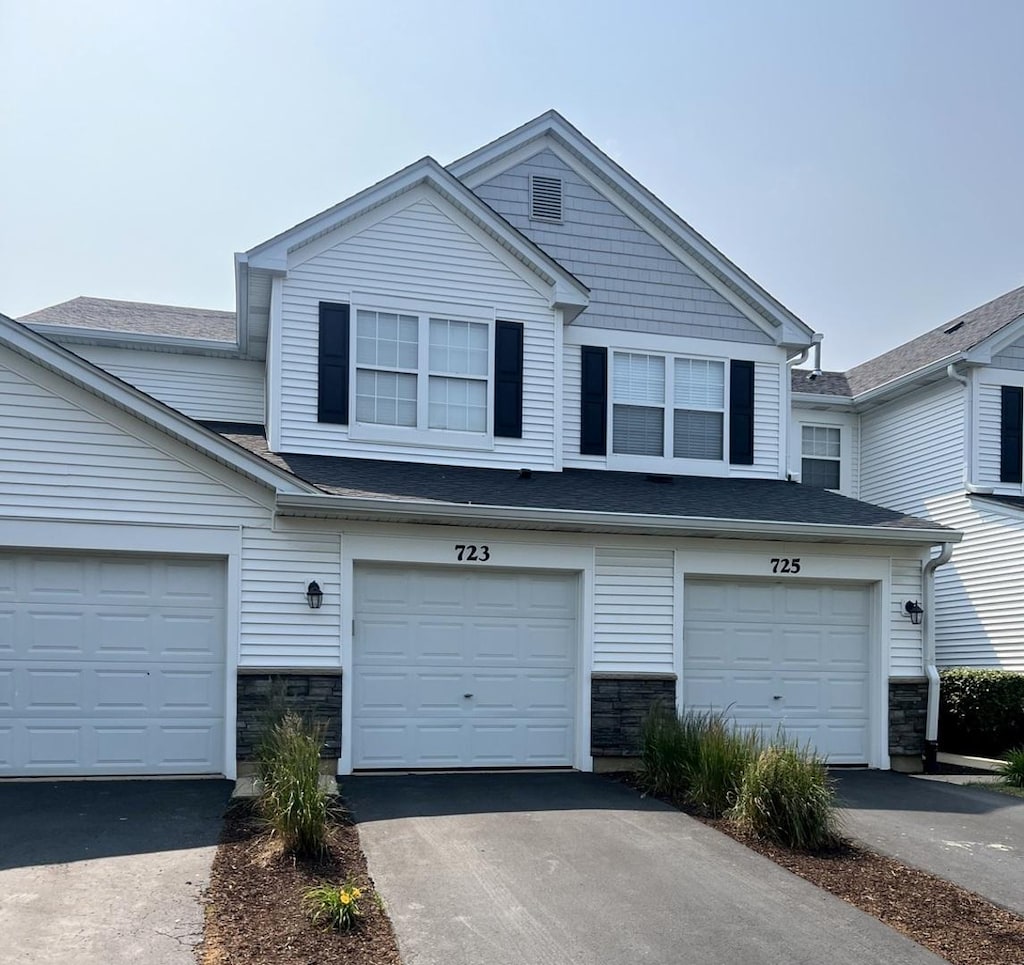 723 Genesee Dr, Naperville, IL 60563 - photo 1