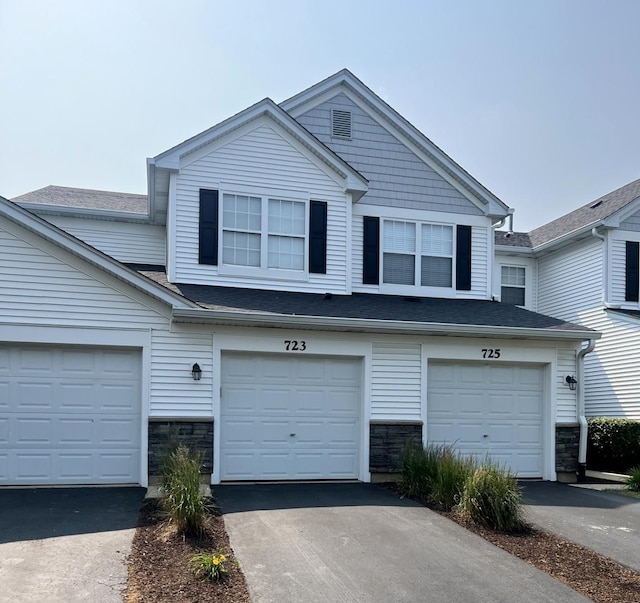 723 Genesee Dr, Naperville, IL 60563 - photo 1