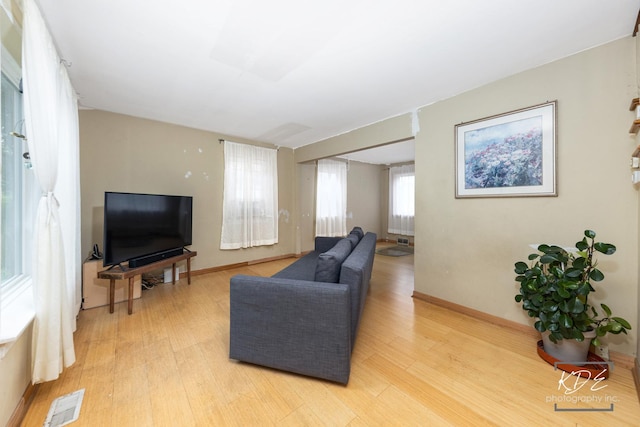 7910 W Wellington Ave, Elmwood Park, IL 60707 - photo 11