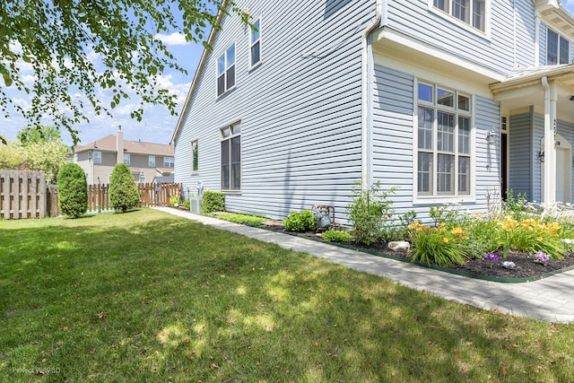 2320 Barrett Dr, Algonquin, IL 60102 - view of side of home