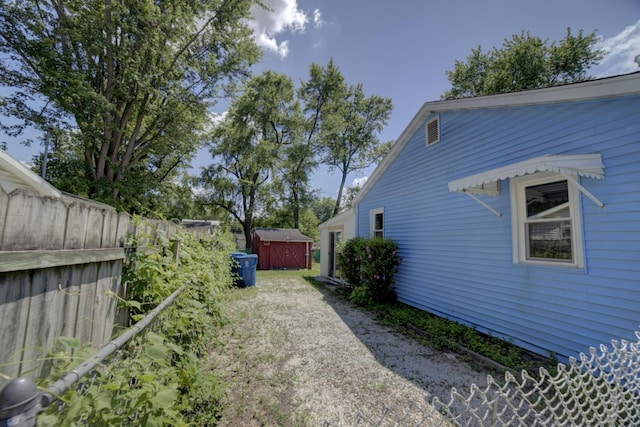 525 E Hickory St, Watseka, IL 60970 - photo 3