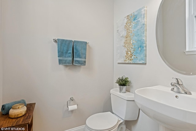 926 Bromley Pl, Northbrook, IL 60062 - bathroom with a sink and toilet