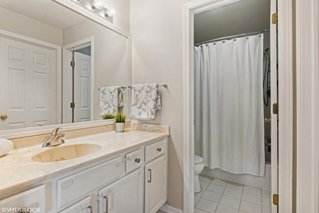 926 Bromley Pl, Northbrook, IL 60062 - bathroom with tile patterned flooring, vanity, and shower / bath combo