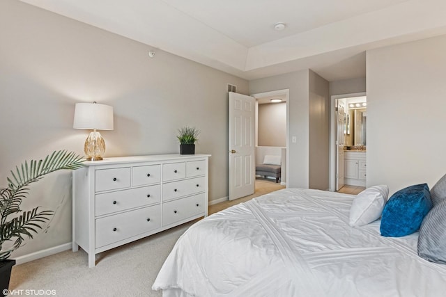 926 Bromley Pl, Northbrook, IL 60062 - bedroom with light colored carpet and ensuite bathroom