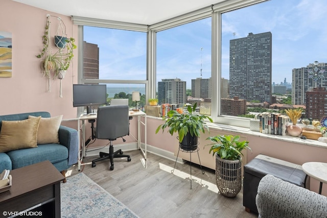 720 W Gordon Ter Unit 18R, Chicago, IL 60613 - office with wood finished floors and baseboards