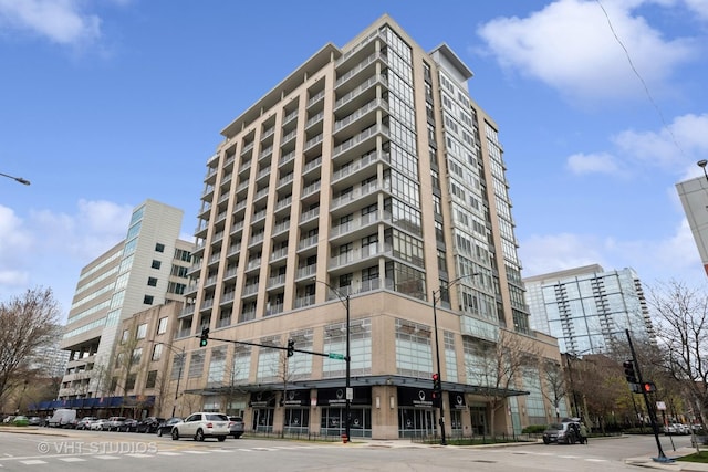 212 E Cullerton St Unit Ph06, Chicago, IL 60616 - view of building exterior