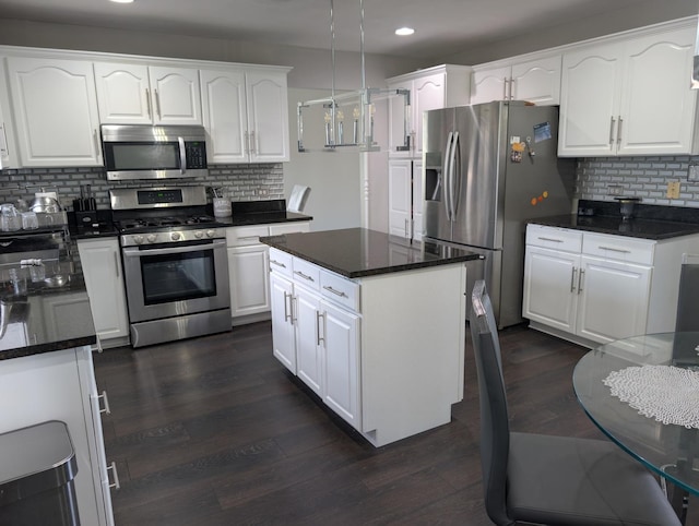 22931 Ridgeway Ave, Richton Park, IL 60471 - photo 19