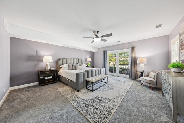 1636 W Huron St, Chicago, IL 60622 - carpeted bedroom with access to outside and a ceiling fan