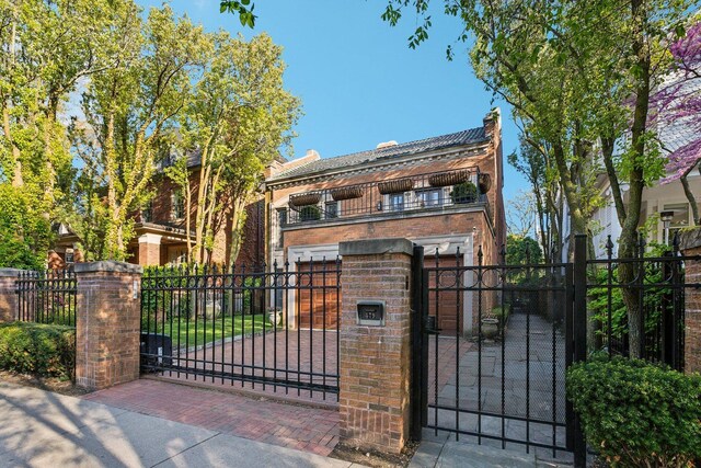 579 W Hawthorne Pl, Chicago, IL 60657 - photo 60