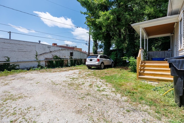 211 E Mulberry St, Bloomington, IL 61701 - view of yard