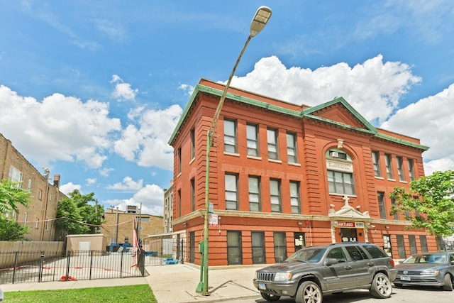 1058 N Campbell St, Chicago, IL 60622 - photo 2