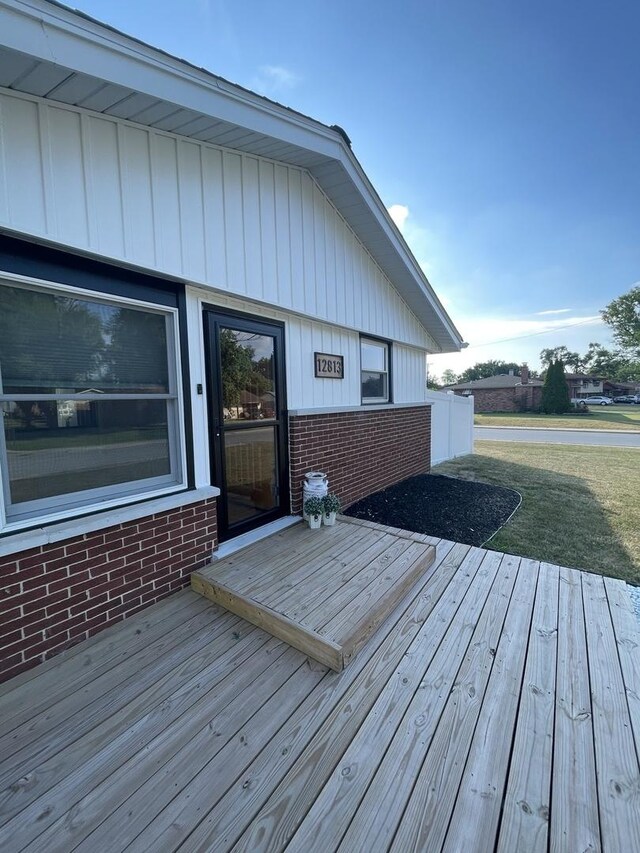 12813 E Playfield Dr, Crestwood, IL 60418 - deck featuring a lawn