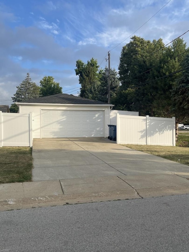 12813 E Playfield Dr, Crestwood, IL 60418 - view of detached garage