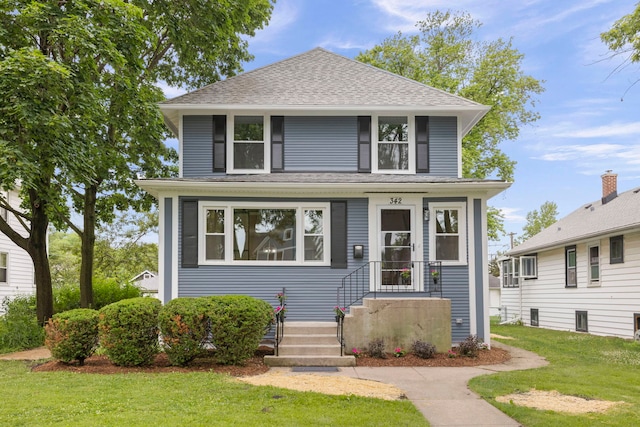 342 Franklin Ave, River Forest, IL 60305 - american foursquare style home featuring a front yard and a shingled roof