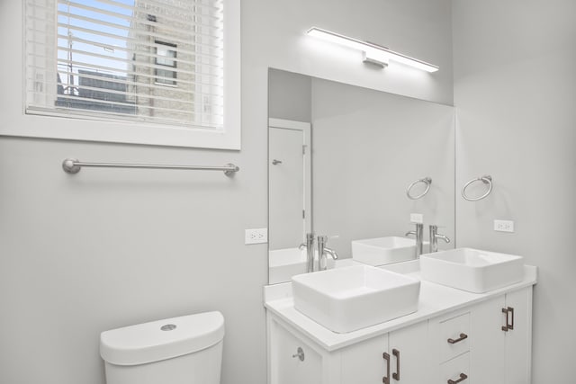 2304 W Jackson Blvd Unit 2W, Chicago, IL 60612 - bathroom with toilet and double vanity