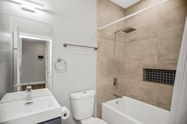 2304 W Jackson Blvd Unit 2W, Chicago, IL 60612 - full bath featuring vanity and shower / washtub combination