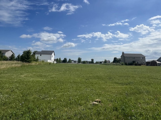 614 Rose Xing, Normal, IL 61761