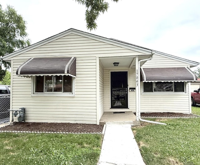 17043 Trapet Ave, Hazel Crest, IL 60429 - photo 1