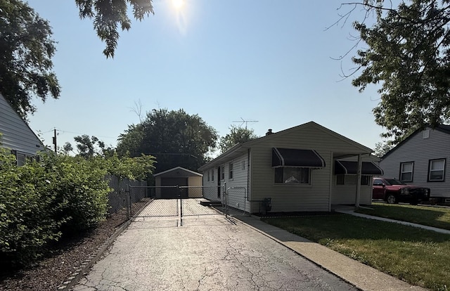 17043 Trapet Ave, Hazel Crest, IL 60429 - photo 13