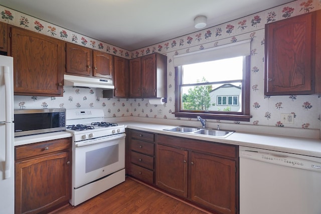 134 Hastings Mill Rd, Streamwood, IL 60107 - photo 10
