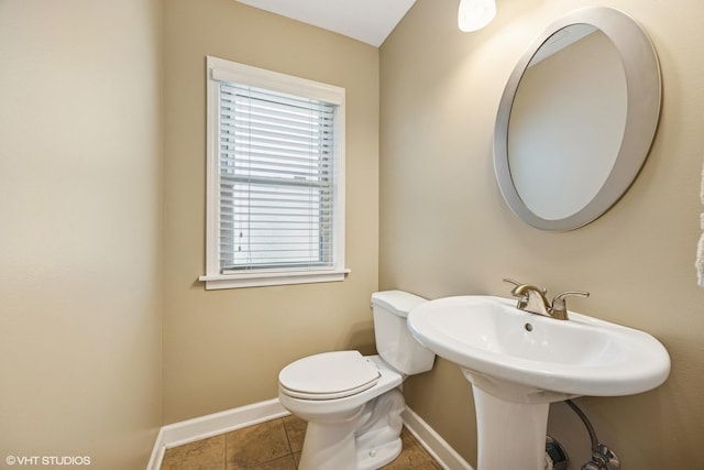 9326 S Millard Ave, Evergreen Park, IL 60805 - half bath featuring baseboards and tile patterned flooring