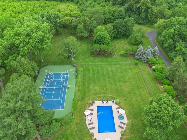 5N113 Burr Rd, Saint Charles, IL 60175 - bird's eye view of a pool