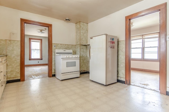1258 Elizabeth St, Joliet, IL 60435 - photo 25
