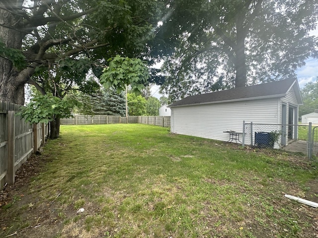 1506 17th Ave, Sterling, IL 61081 - view of fenced backyard
