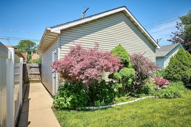 4828 W Berwyn Ave, Chicago, IL 60630 - photo 29