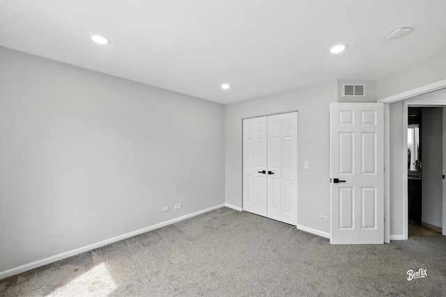 240 Taylor Ct, Buffalo Grove, IL 60089 - unfurnished bedroom with carpet, recessed lighting, and a closet