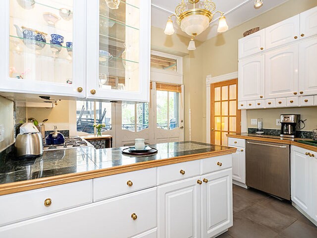 1251 N Hoyne Ave, Chicago, IL 60622 - photo 21
