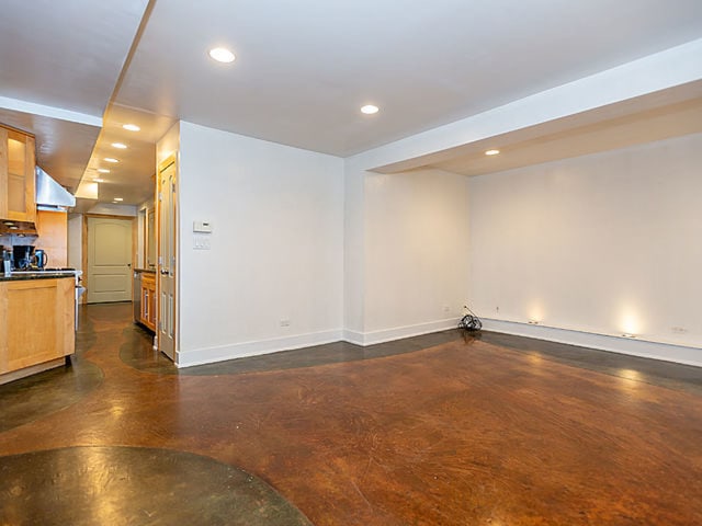 1251 N Hoyne Ave, Chicago, IL 60622 - photo 31