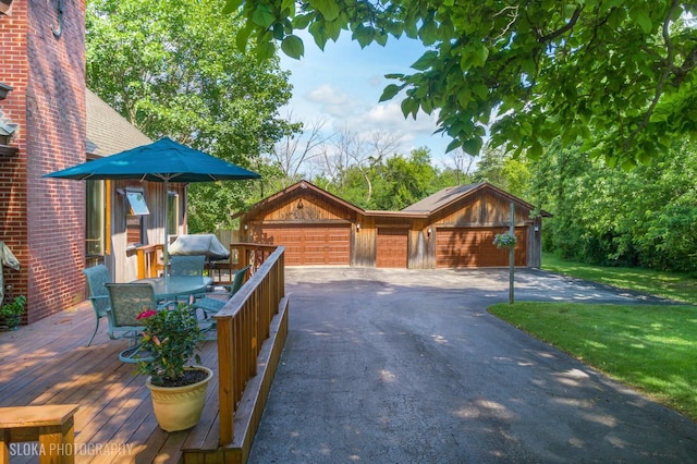 130 Old Dundee Rd, Barrington Hills, IL 60010 - view of front of home with a garage and a front lawn
