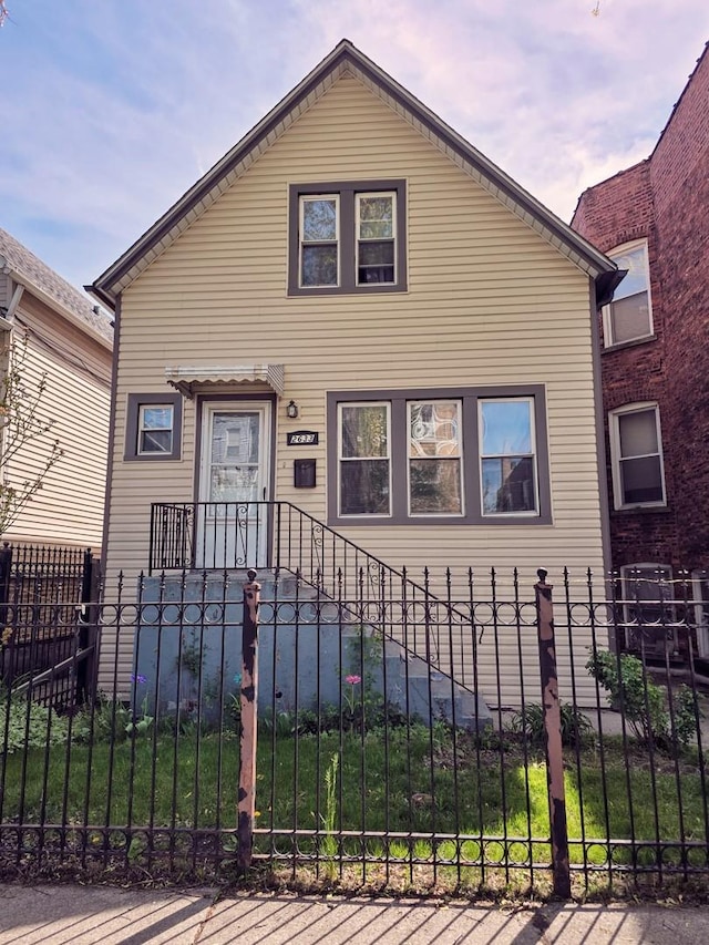 2633 N Springfield Ave, Chicago, IL 60647 - photo 1