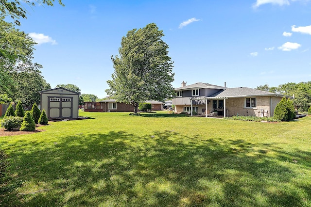 8941 Timothy Ct, Orland Park, IL 60462 - view of grassy yard with a storage shed