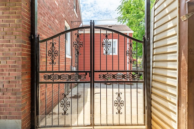 562 Harrison Ave, Calumet City, IL 60409 - photo 10