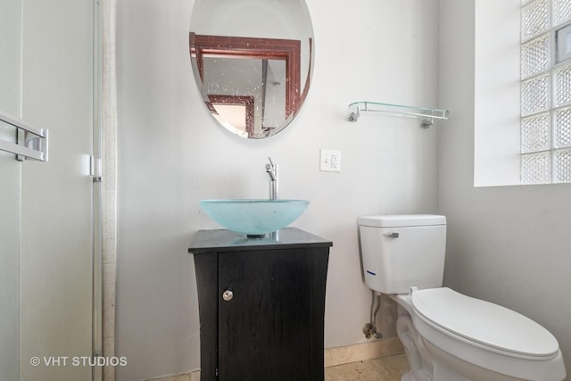 212 E 44th St Unit 2, Chicago, IL 60653 - bathroom featuring toilet and vanity