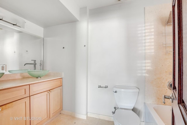 212 E 44th St Unit 2, Chicago, IL 60653 - bathroom featuring vanity, bathtub / shower combination, and tile patterned floors