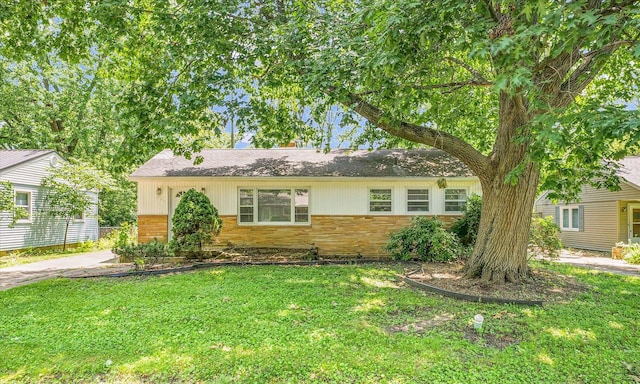 711 Balboa Rd, Champaign, IL 61820 - photo 1