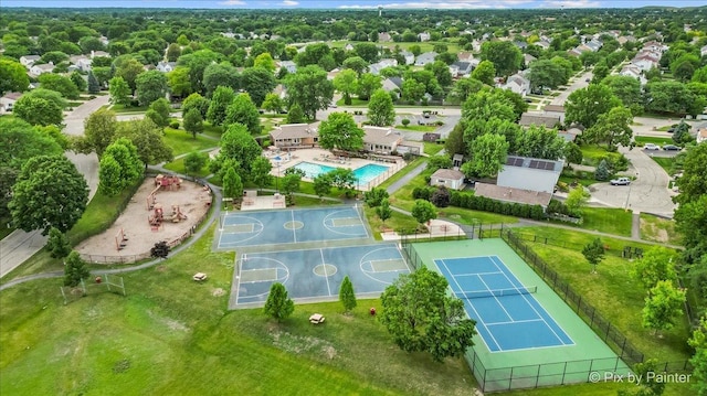 521 Nebraska Cir, Carol Stream, IL 60188 - aerial view of a pool area