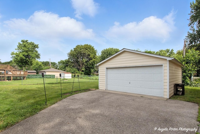 4420 Clearview Dr, Mchenry, IL 60050 - view of detached garage