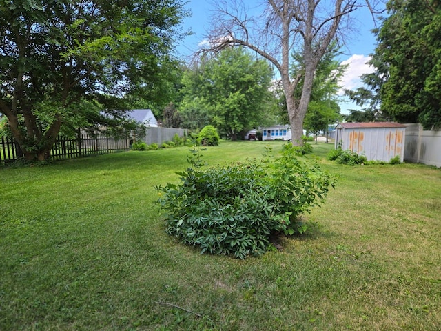 507 Emery St, Prophetstown, IL 61277 - photo 2