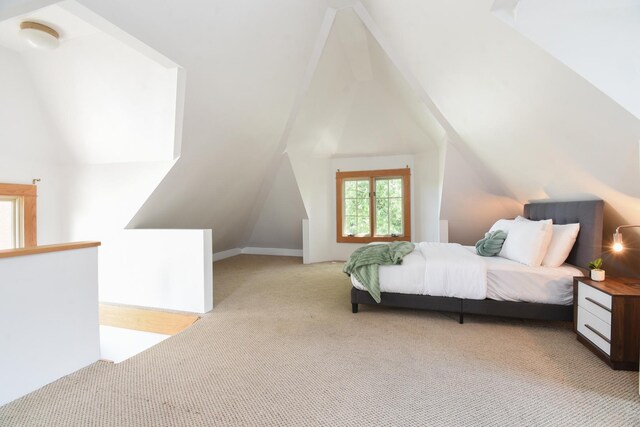 125 S Ridgeland Ave, Oak Park, IL 60302 - carpeted bedroom featuring lofted ceiling