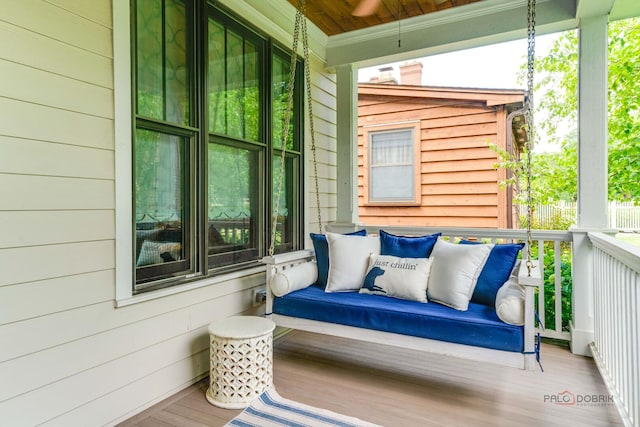 525 Meadow Ln, Libertyville, IL 60048 - view of wooden porch
