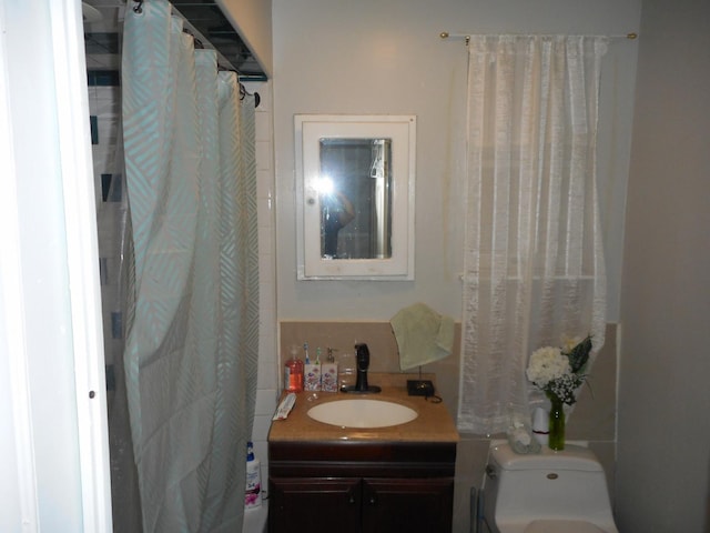 2820 W 36th St, Chicago, IL 60632 - bathroom featuring vanity and toilet